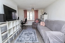 Sycamore Road, Nuneaton, CV10 9DS