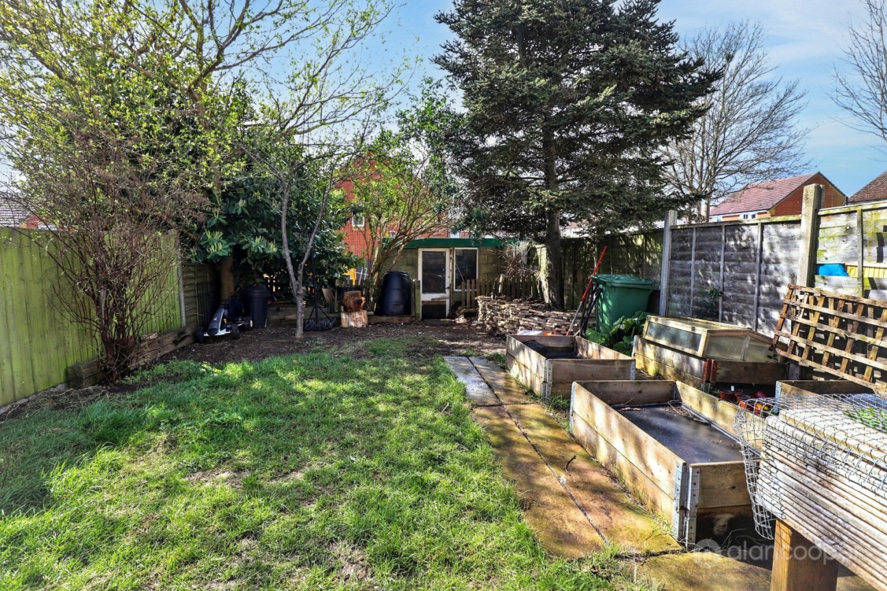 Sycamore Road, Nuneaton, CV10 9DS