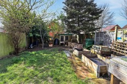 Sycamore Road, Nuneaton, CV10 9DS