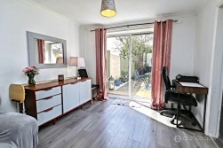 Sycamore Road, Nuneaton, CV10 9DS