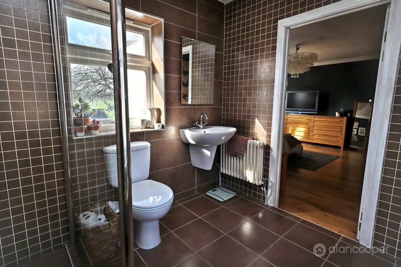 Merevale Avenue, Nuneaton, CV11 5LU