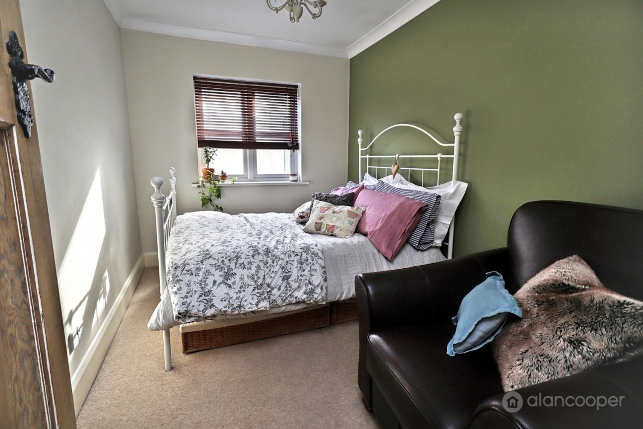 Merevale Avenue, Nuneaton, CV11 5LU