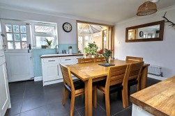 Merevale Avenue, Nuneaton, CV11 5LU