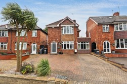 Attleborough Road, Attleborough, Nuneaton, CV11 4JW