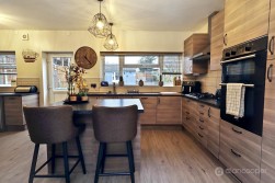 Attleborough Road, Attleborough, Nuneaton, CV11 4JW