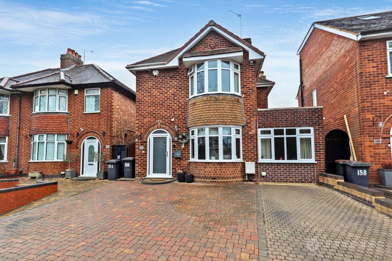 Attleborough Road, Attleborough, Nuneaton, CV11 4JW