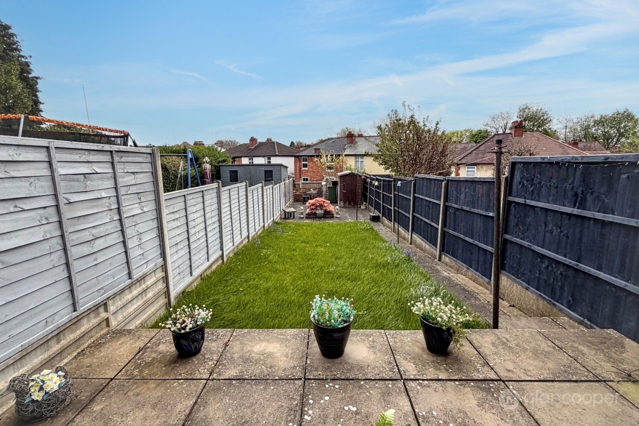 Stanley Road, Abbey Green, Nuneaton, CV11 5EW