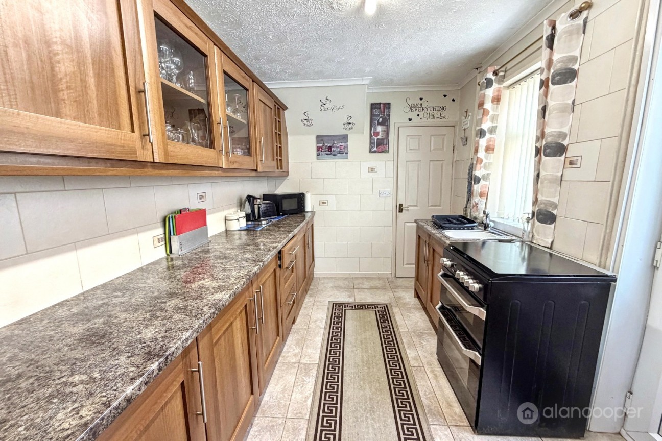 Stanley Road, Abbey Green, Nuneaton, CV11 5EW