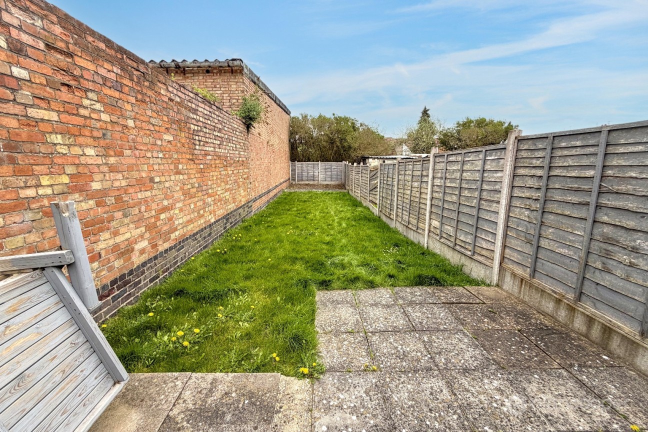 James Street, Abbey Green, Nuneaton, CV11 5ET