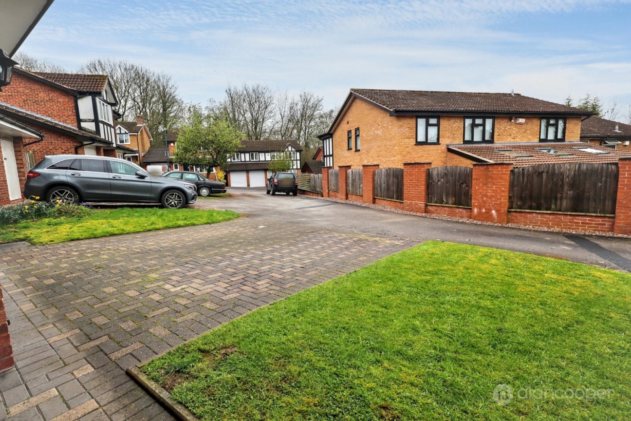 Morgan Close, Arley, Coventry, CV7 8PR
