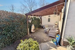 The Lynch, Attleborough, Nuneaton, CV11 4LQ