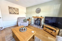 The Lynch, Attleborough, Nuneaton, CV11 4LQ