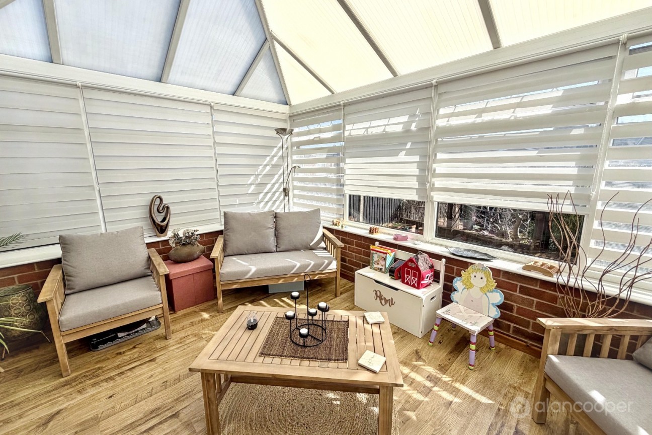 The Lynch, Attleborough, Nuneaton, CV11 4LQ