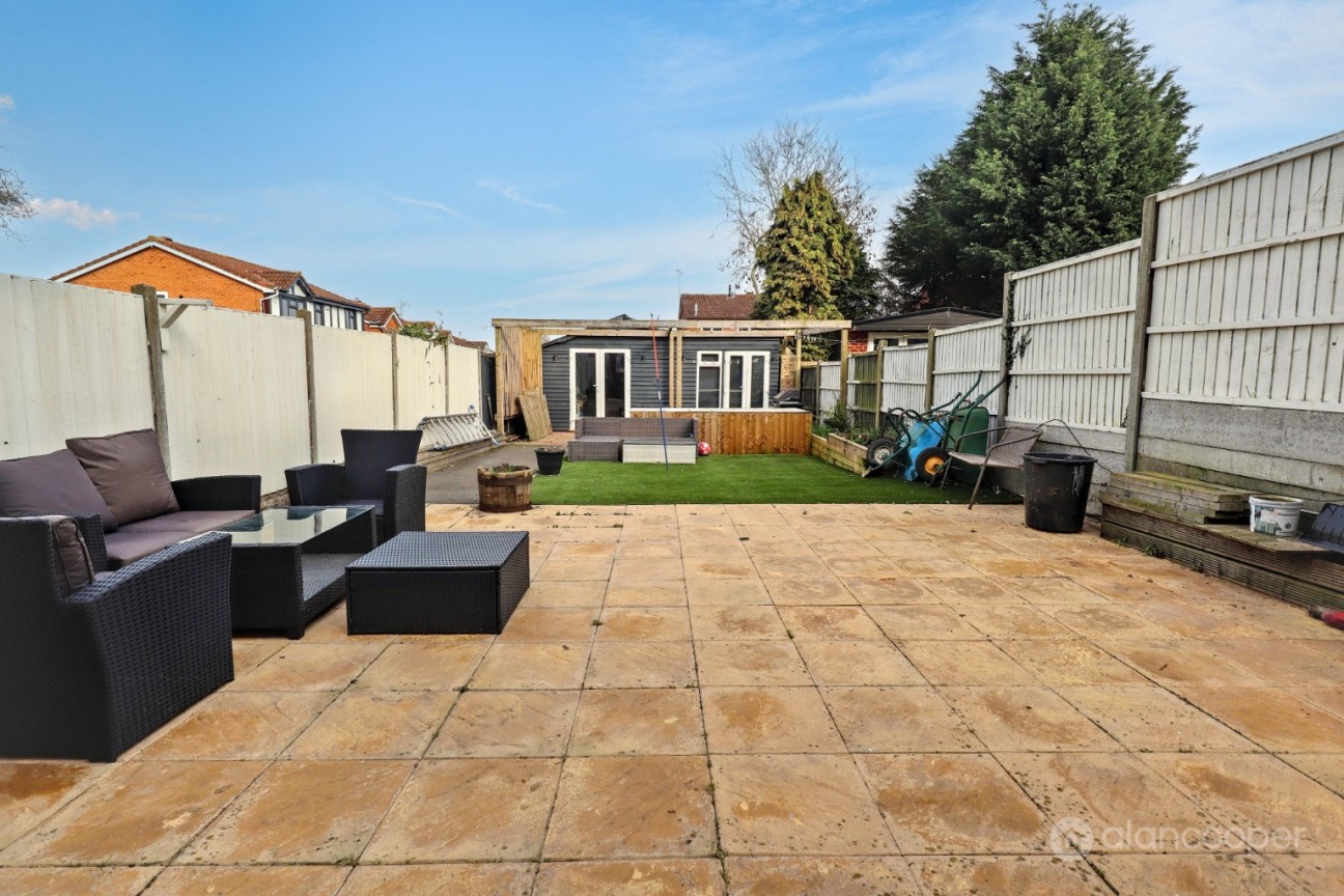 Westbury Road, Stockingford, Nuneaton, CV10 8HQ