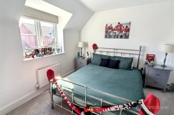 Silkie Close, Lockley Gardens, Nuneaton, CV11 6YF