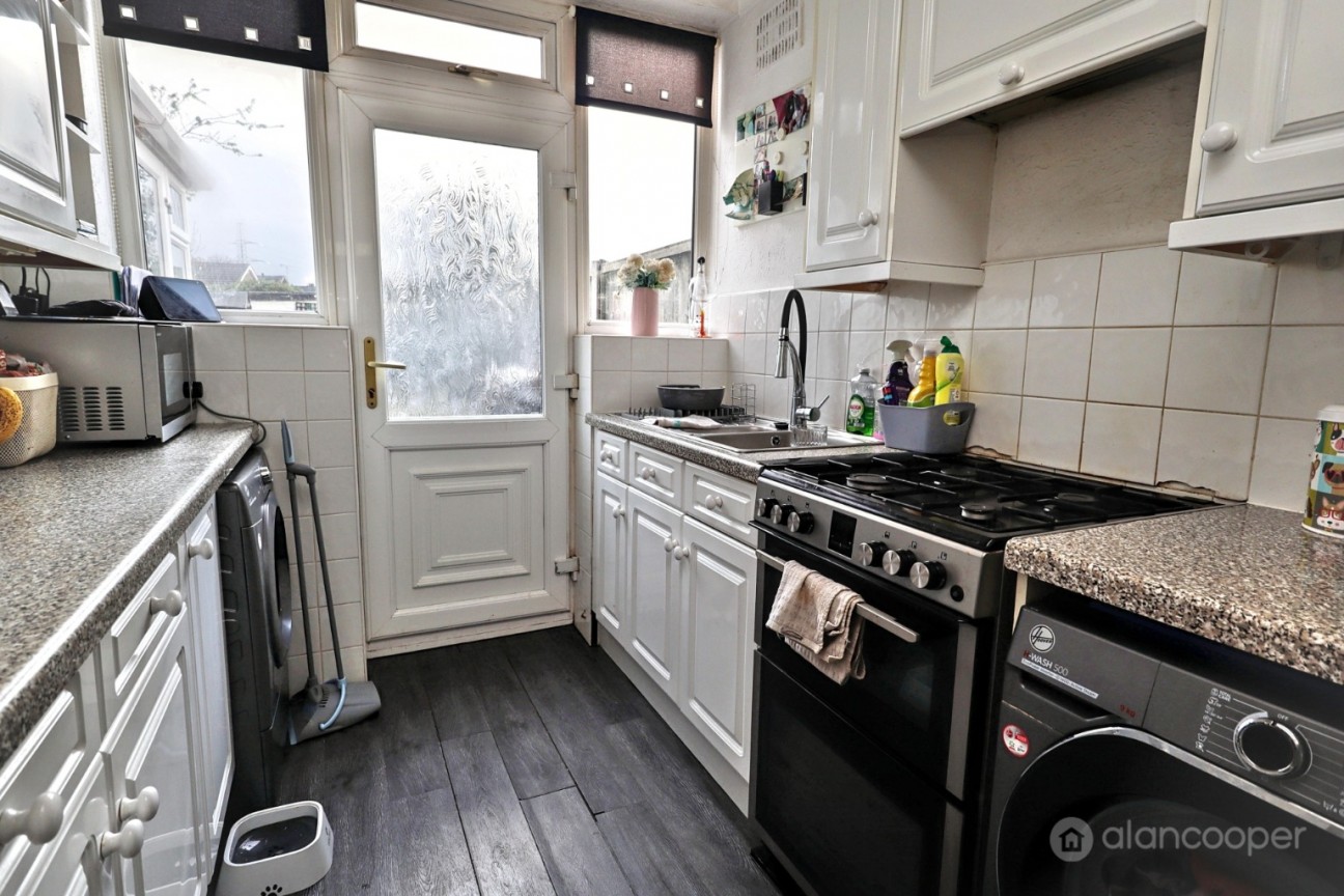 Glebe Avenue, Bedworth, CV12 0DP
