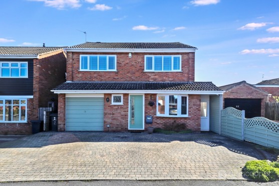 Chalfont Close, Bedworth, CV12 8PB