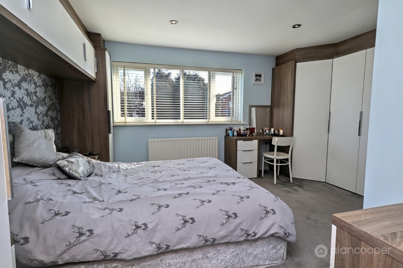 Chalfont Close, Bedworth, CV12 8PB