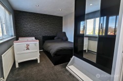 Chalfont Close, Bedworth, CV12 8PB