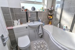 Chalfont Close, Bedworth, CV12 8PB