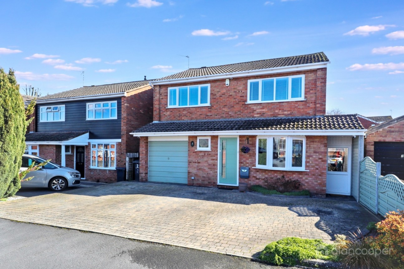 Chalfont Close, Bedworth, CV12 8PB