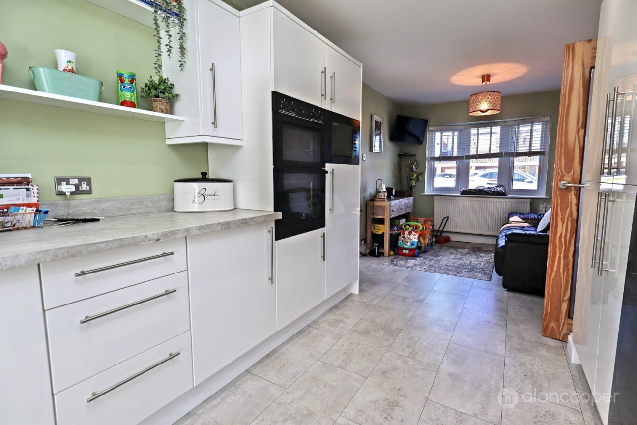 Chalfont Close, Bedworth, CV12 8PB