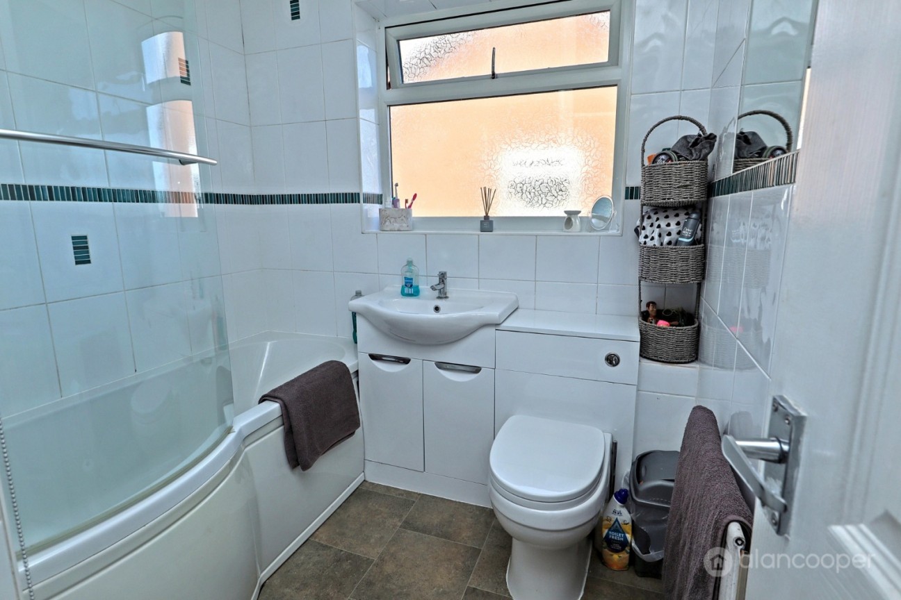 Beverley Avenue, Stockingford, Nuneaton, CV10 9QG