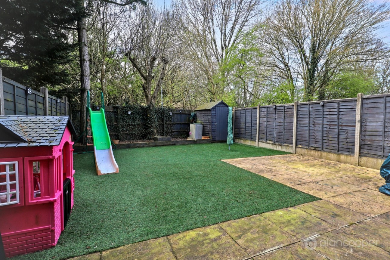 Beverley Avenue, Stockingford, Nuneaton, CV10 9QG
