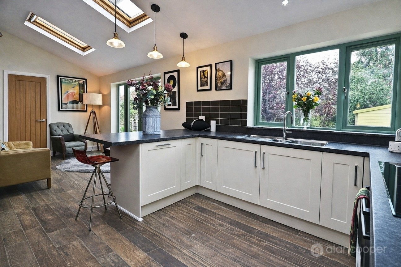 Milby Drive, St Nicolas Park, Nuneaton, CV11 6JS