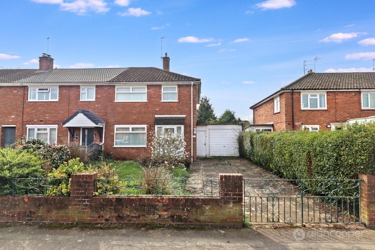 Barbridge Road, Bulkington, Bedworth, CV12 9PF