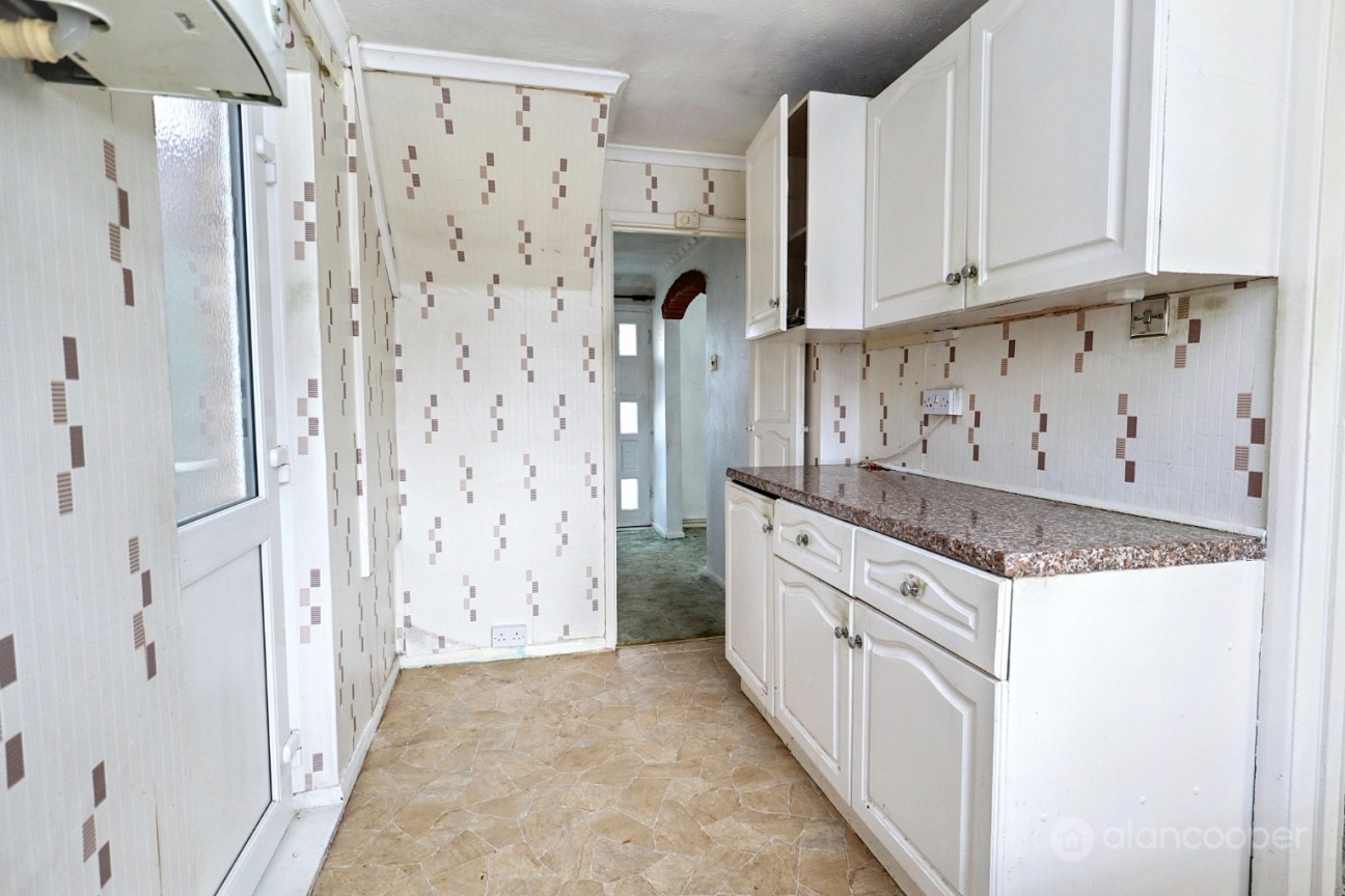 Barbridge Road, Bulkington, Bedworth, CV12 9PF