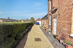 Wolvey Road, Bulkington, CV12 9JT