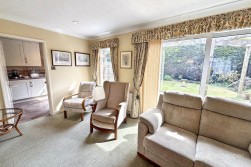 Pallett Drive, St Nicolas Park, Nuneaton, CV11 6JA