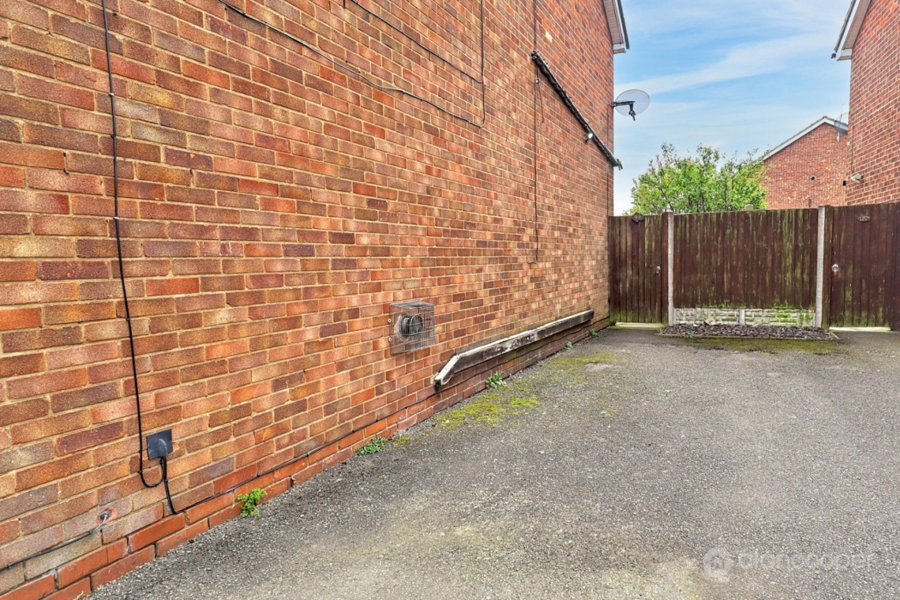 Acacia Crescent, Bedworth, CV12 9BZ