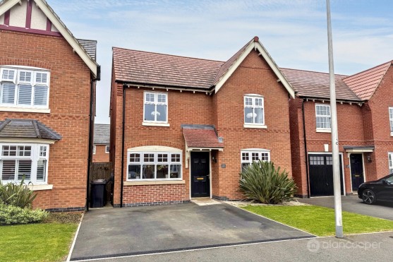 Russett Avenue, Manor Fields, Nuneaton, CV11 6YW