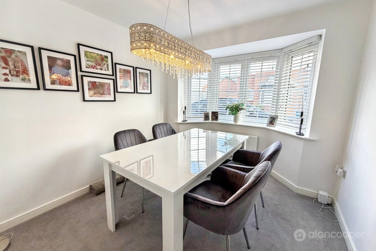 Doverton Close, Royal Park, Nuneaton, CV11 6WR
