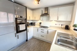 Doverton Close, Royal Park, Nuneaton, CV11 6WR