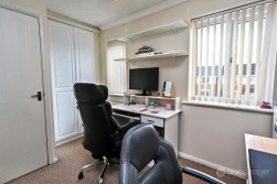 Melfort Close, Nuneaton, CV10 9TA