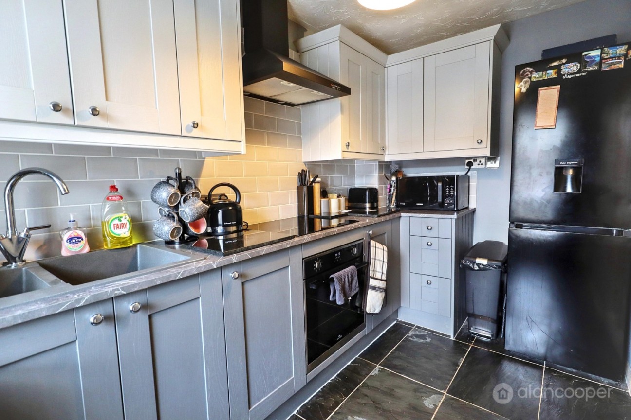 Melfort Close, Nuneaton, CV10 9TA