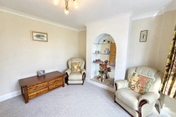 Bulkington Lane, Whitestone, Nuneaton, CV11 4SD