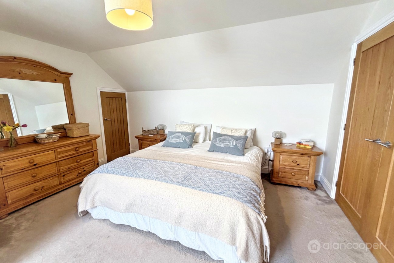 Tunnel Road, Galley Common, Nuneaton, CV10 9NL