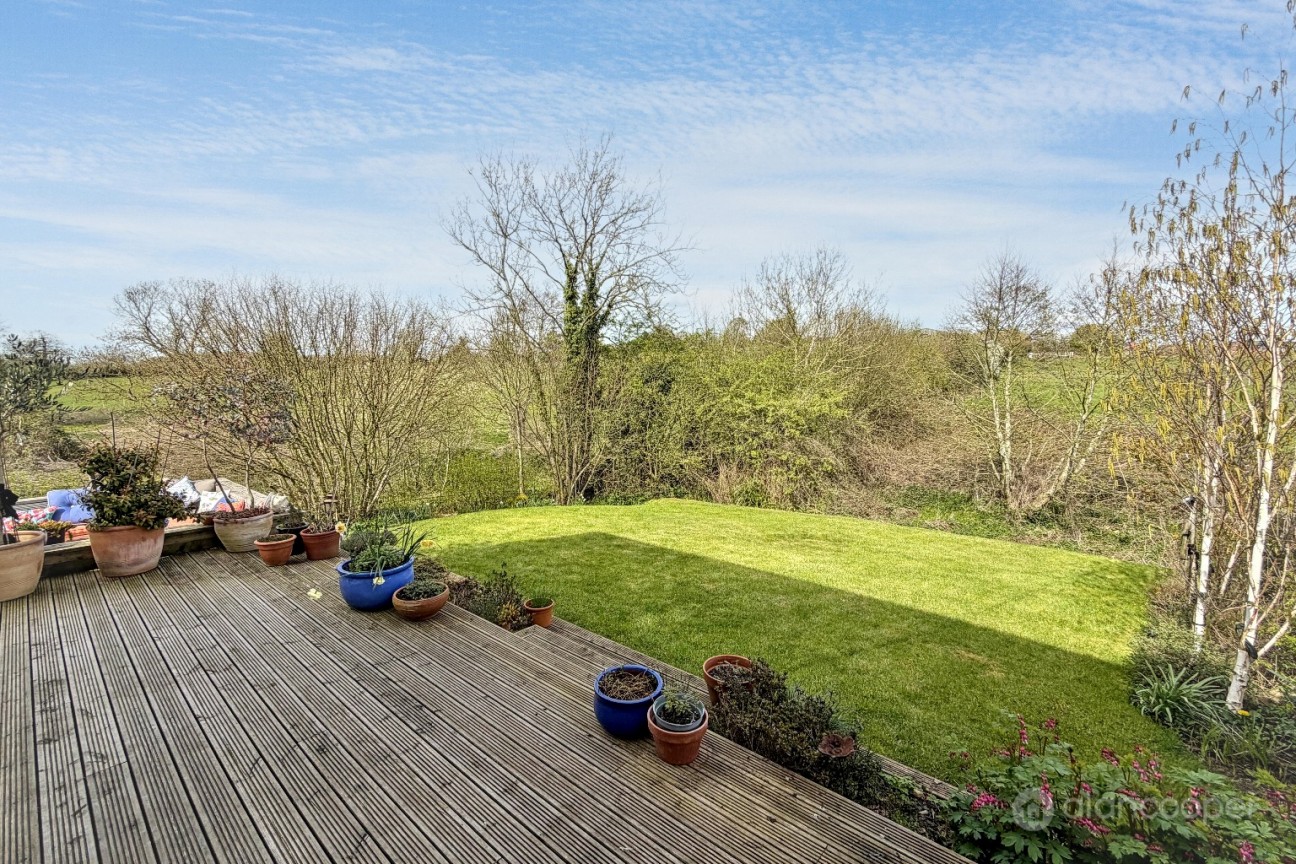 Tunnel Road, Galley Common, Nuneaton, CV10 9NL