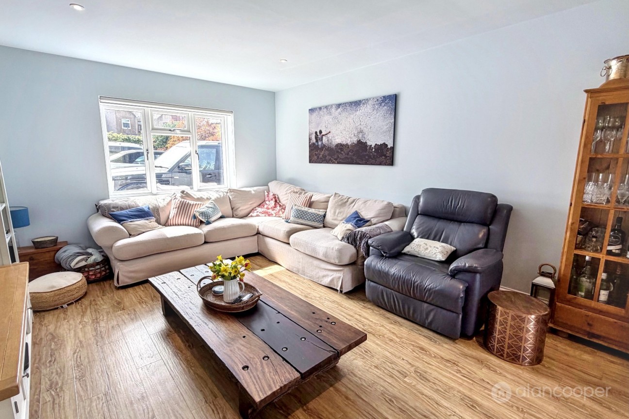 Tunnel Road, Galley Common, Nuneaton, CV10 9NL