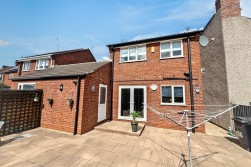 Croft Road, Stockingford, Nuneaton, CV10 7DY