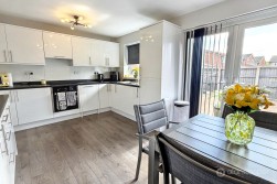 Croft Road, Stockingford, Nuneaton, CV10 7DY