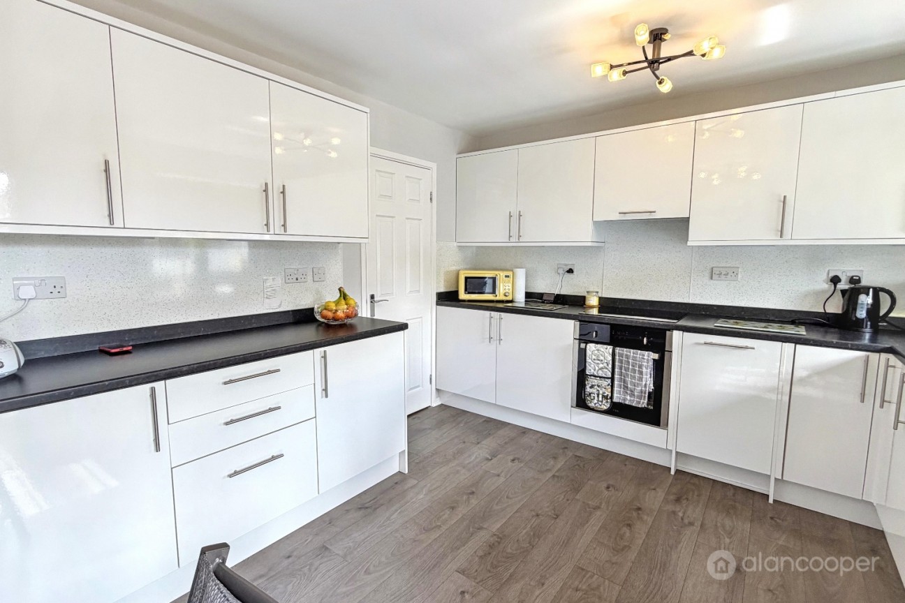 Croft Road, Stockingford, Nuneaton, CV10 7DY