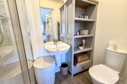 Hadrian Way, Heritage Fields, Nuneaton, CV11 6GS