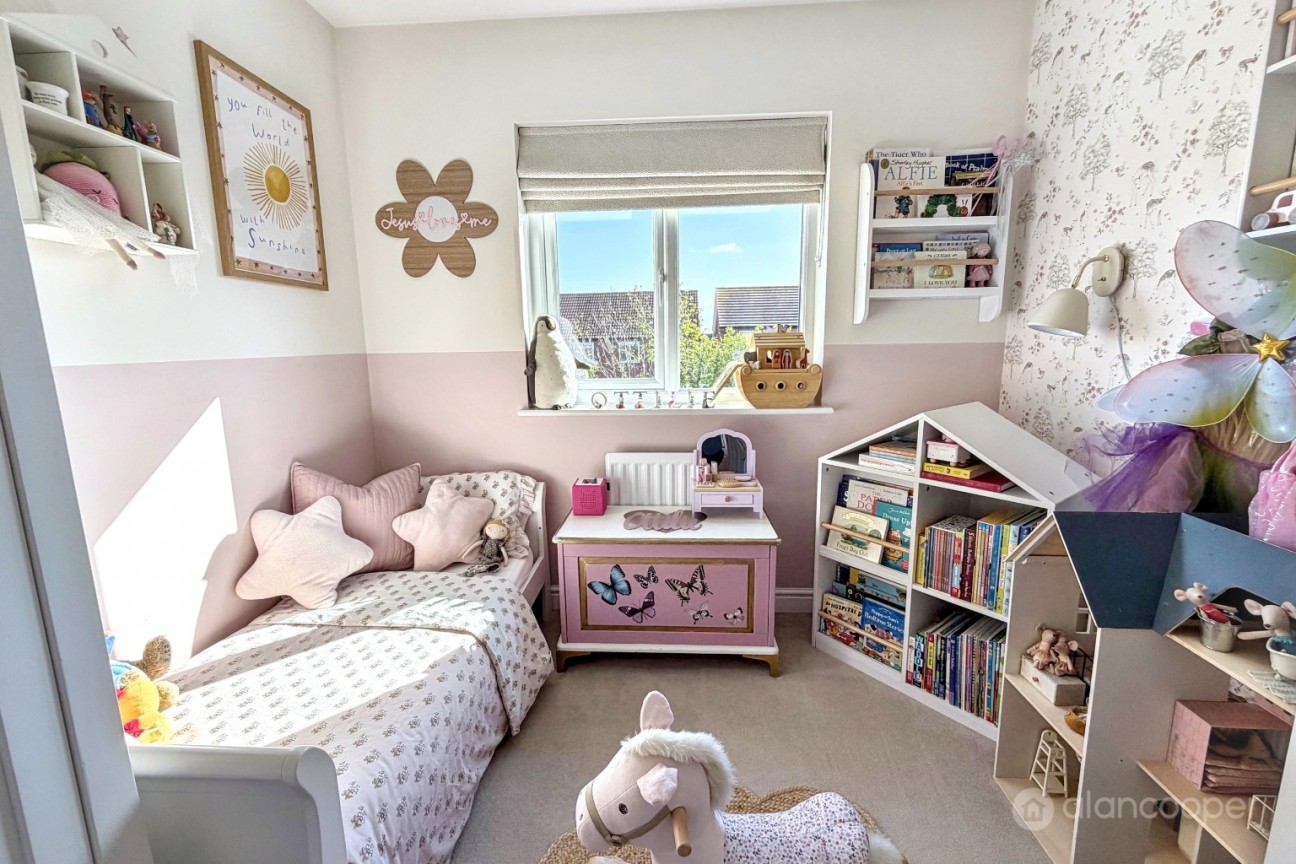 Hadrian Way, Heritage Fields, Nuneaton, CV11 6GS