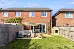 Hadrian Way, Heritage Fields, Nuneaton, CV11 6GS