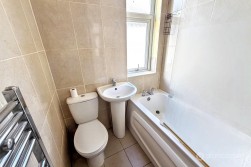 Brookdale Road, Weddington, Nuneaton, CV10 0BL